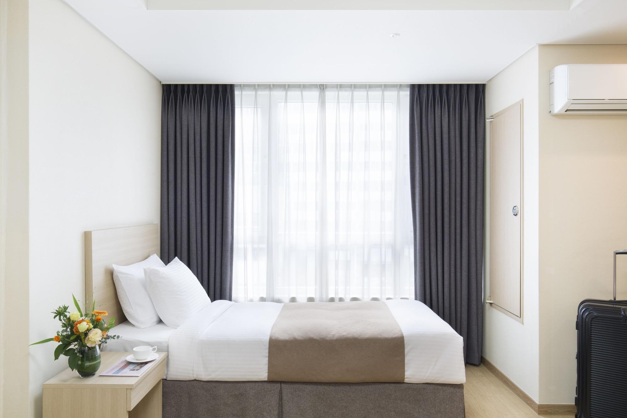 Crown Harbor Hotel Пусан Экстерьер фото